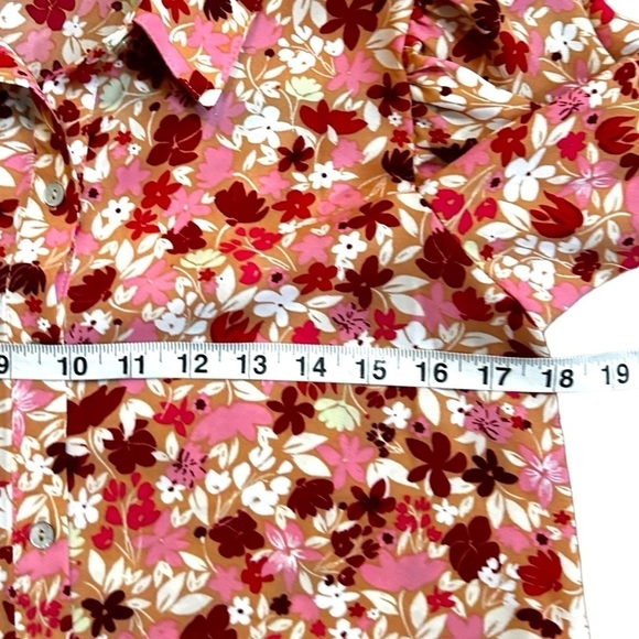 Nanette Lepore Floral Elbow Length Puff Sleeve Blouse - Picture 8 of 9